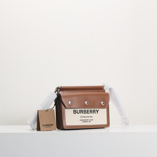 Burberry title 雙面帆布包